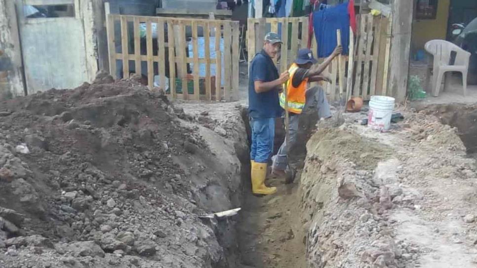 Inicia JAPAMA construcción de drenaje en Los Almacenes