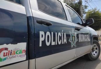 A mano armada, asaltante despoja de 80 mil pesos a un hombre afuera de banco, en Culiacán