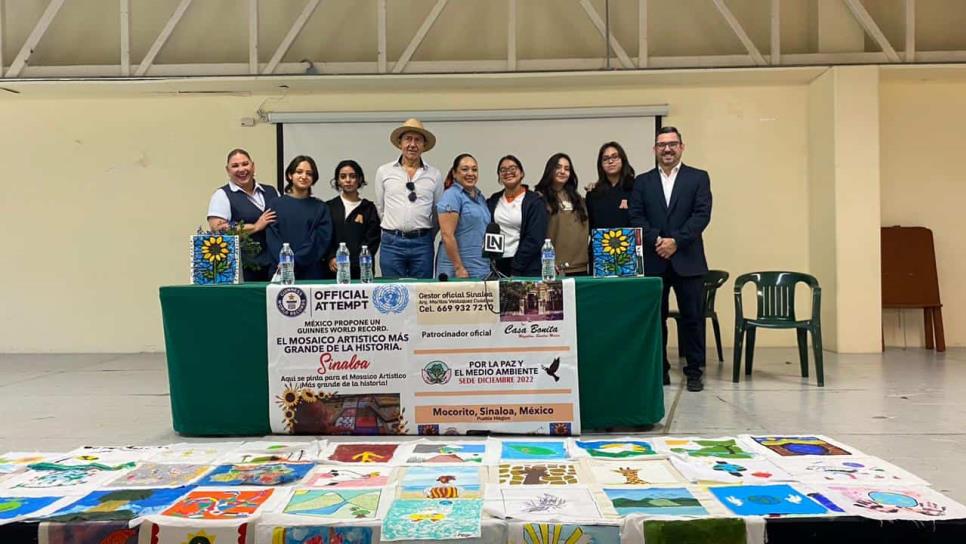 Alumnos del Colegio Andes participan para romper récord guiness