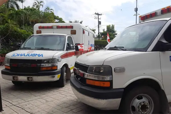 Entregan nuevas ambulancias a bomberos de Mazatlán Entregan nuevas ambulancias a bomberos de Mazatlán
