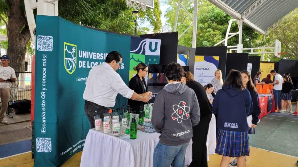 Arranca la «Expo Universidades» en el Colegio Mochis
