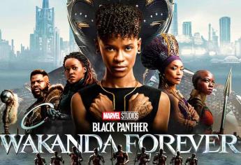 Con baile, actores celebran el estreno de Black Panther: Wakanda Forever