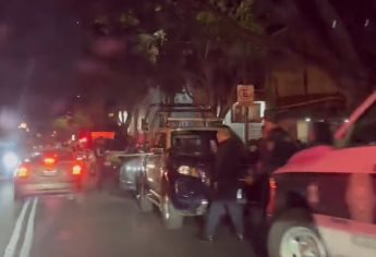 Atropelló y mató a 2 asaltantes luego de resistirse y terminar herido de bala