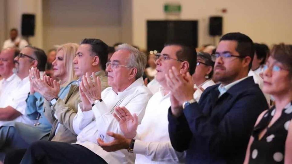 Rocha respalda al alcalde Édgar González; lo apoyará para sacar adelante a Mazatlán