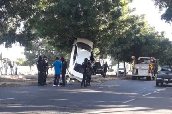 Fallece maestro herido en aparatoso choque por la carretera Culiacán-Navolato