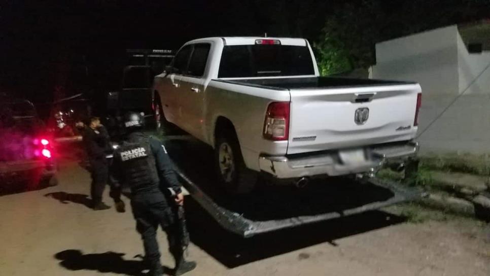 Policía Estatal en Culiacán recupera automóvil robado en Estados Unidos