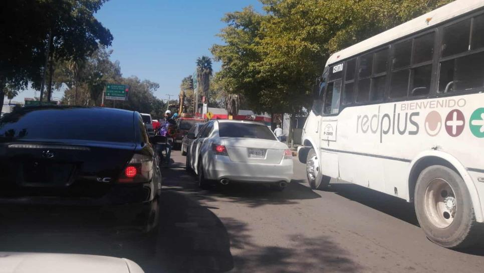 Adiós doble fila para la escuela y el café en Los Mochis