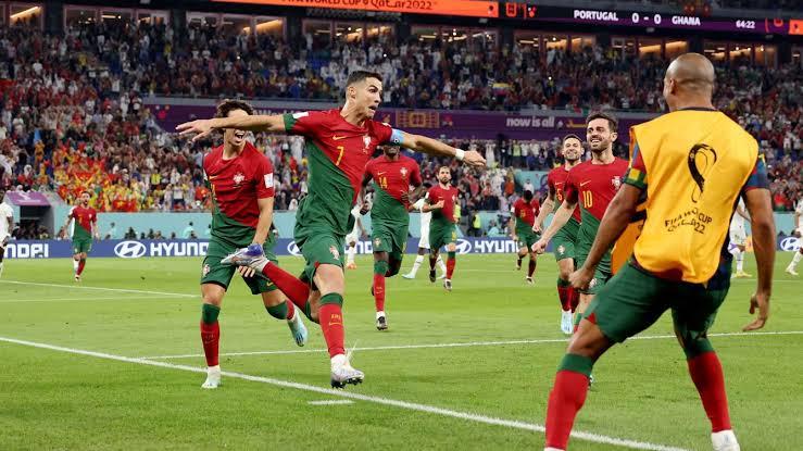 Portugal sufre, pero vence a Ghana en su debut de Qatar 2022