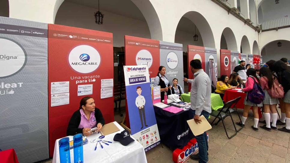 Realizan la Feria de Empleo para el Bienestar de Culiacán