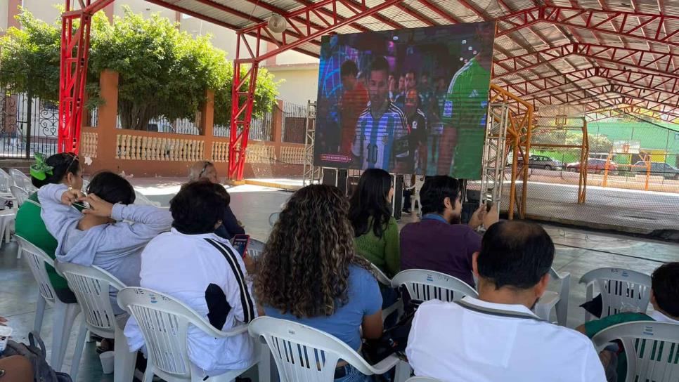 ¡La ilusión no muere! Derrota de México contra Argentina duele a aficionados pero no les quita la esperanza de calificar