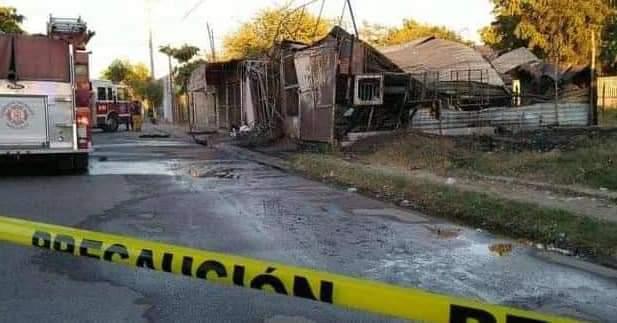 Era mujer la persona que murió en incendio de casa de Villa Bonita, en Culiacán