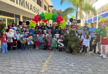 «Gris Mis Pastelitos» y jóvenes voluntarios brindan un grato momento a niños del Hospital Pediátrico Culiacán