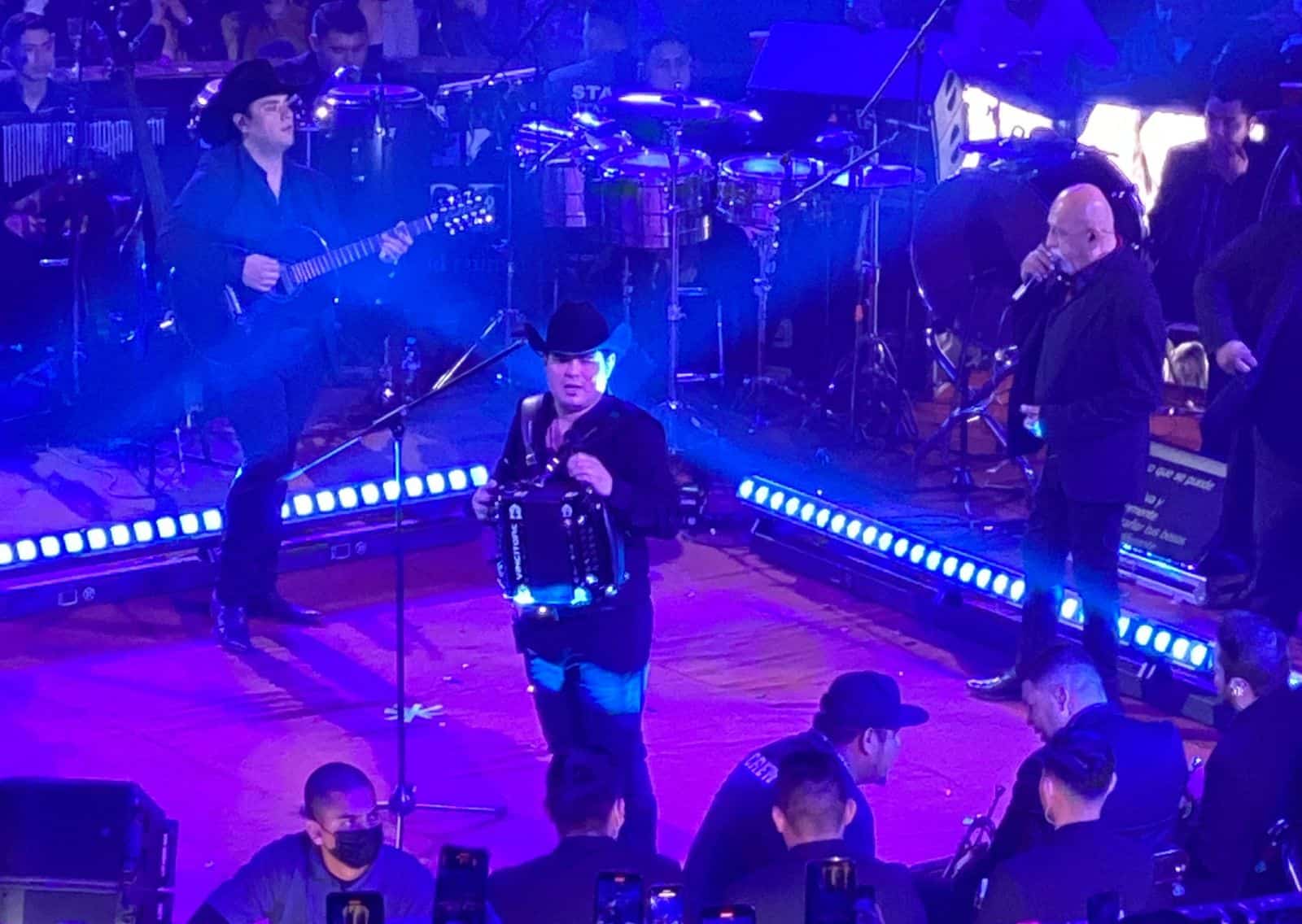 Alfredo Olivas reaparece en redes sociales tras rumores de ataque armado, ¿qué dijo?