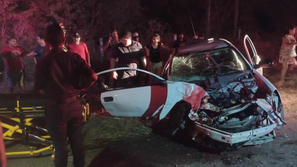 Aparatoso accidente en Villa Unión deja 3 personas lesionadas