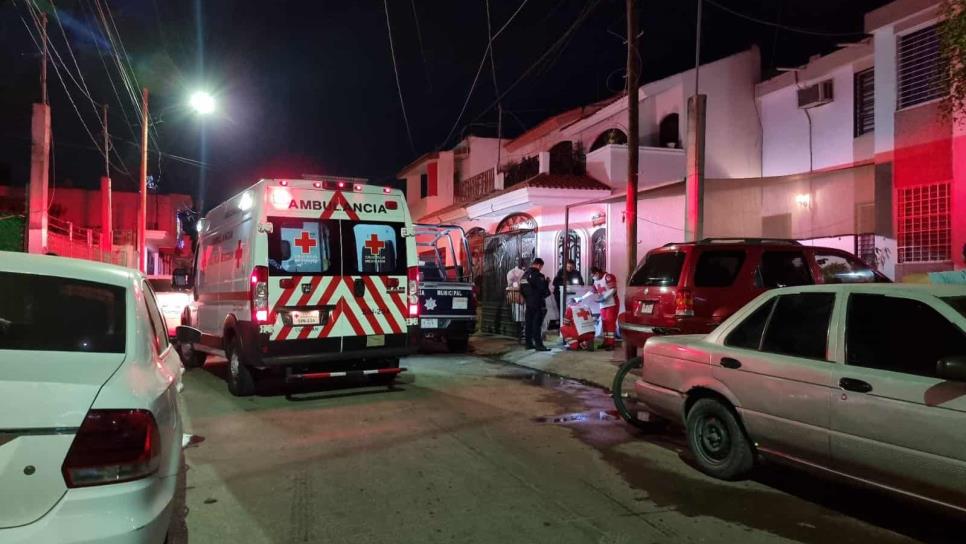 Joven mujer sufre herida en la cabeza tras ser golpeada por su novio en el sector Barrancos, en Culiacán