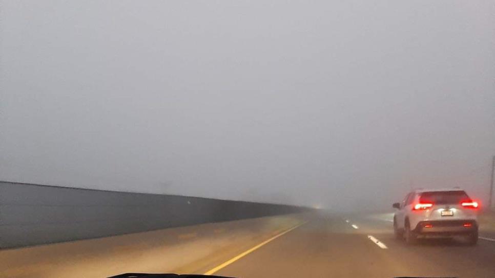 Llaman a conductores a tener precaución por neblina en carreteras de Sinaloa