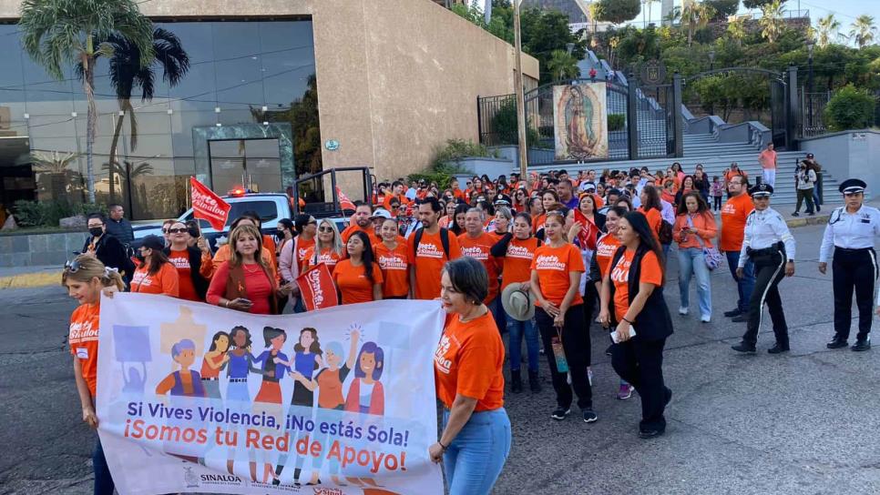 ¡No estás sola! Secretaría de las Mujeres marcha por la Obregón en contra de la violencia de género