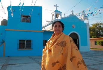 Vuelve el color y vida a Teacapán, Escuinapa; pintan casas de llamativos colores