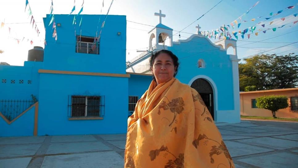 Vuelve el color y vida a Teacapán, Escuinapa; pintan casas de llamativos colores