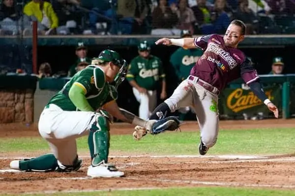 Tomateros escala posiciones tras victoria ante Cañeros