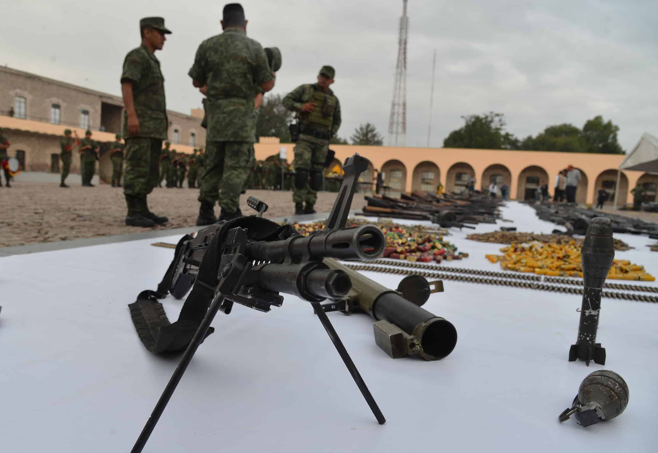 Cada año 200 mil armas entran ilegalmente a México; un alto porcentaje viene a Sinaloa