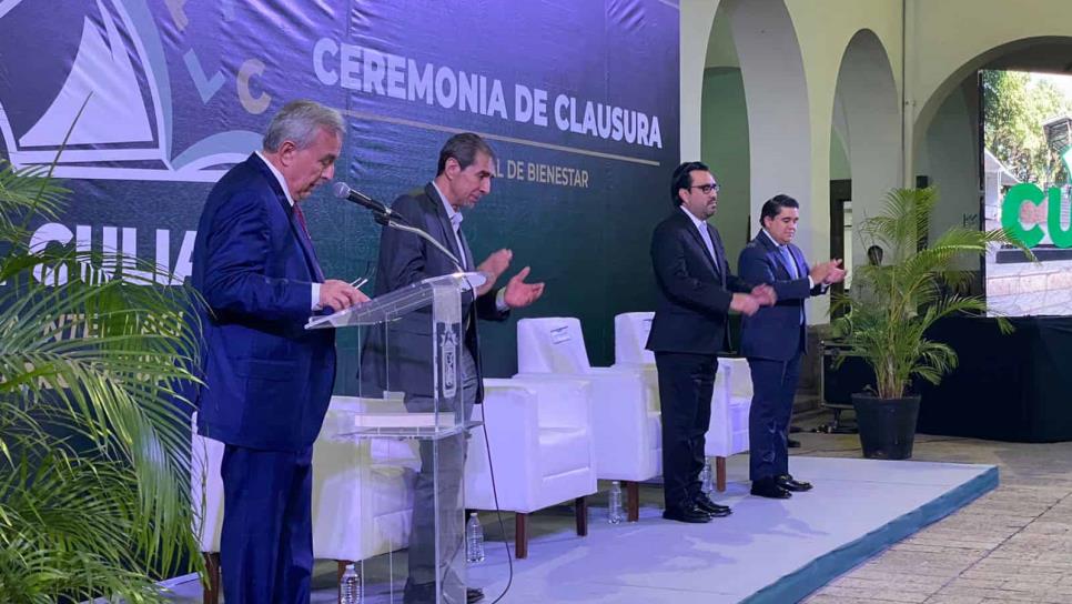 Rocha Moya clausura la Feria Internacional del Libro Culiacán 2022