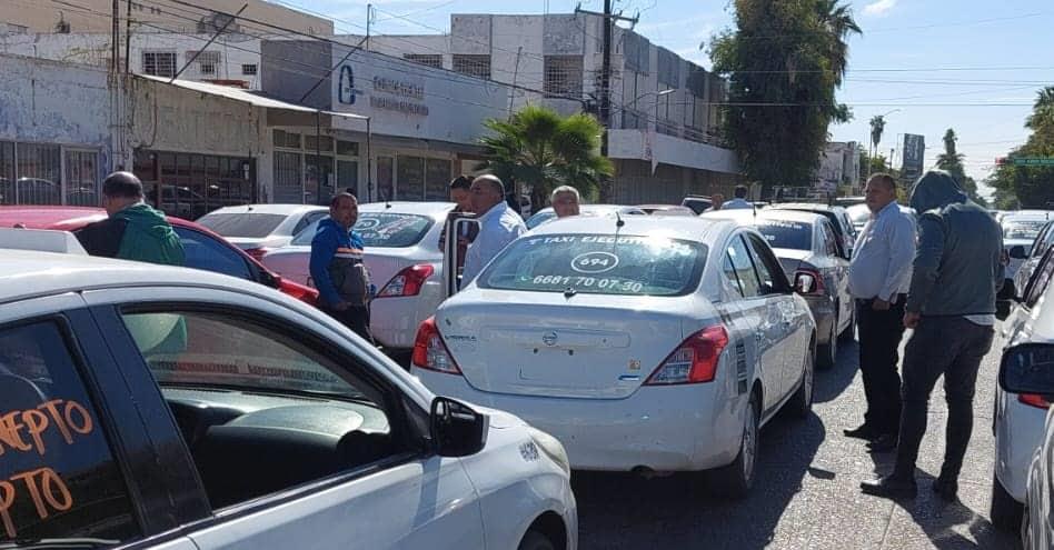 «Los taxistas no somos feminicidas», protestan contra acusaciones contra el gremio