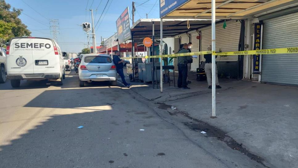 Un muerto y un herido deja atentado en domicilio del sector Barrancos, en Culiacán