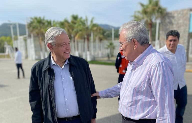 Gobernador de Sinaloa concluye gira con AMLO en las Islas María