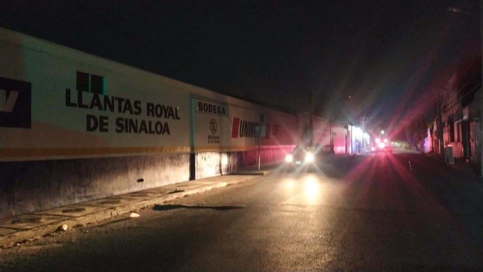 Matan a dos hombres a bordo de camioneta en el Centro de Culiacán