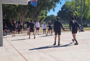 Recaudan fondos para becas estudiantiles con eventos en el Country Club de Los Mochis