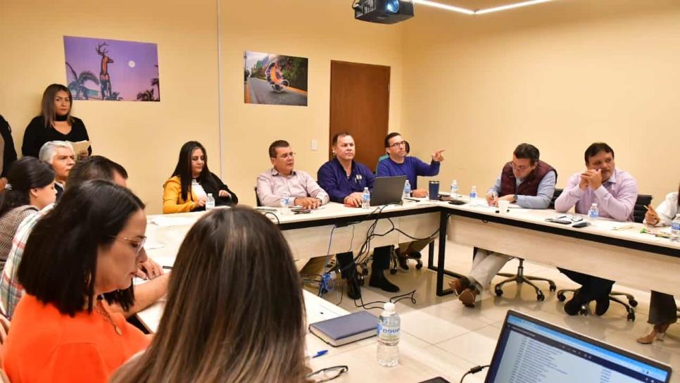 Revisan cabildo y funcionarios de Mazatlán el presupuesto de egresos para el 2023