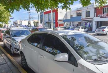 Genaro García señala que agentes pueden aplicar infracciones, pero no retirar polarizados