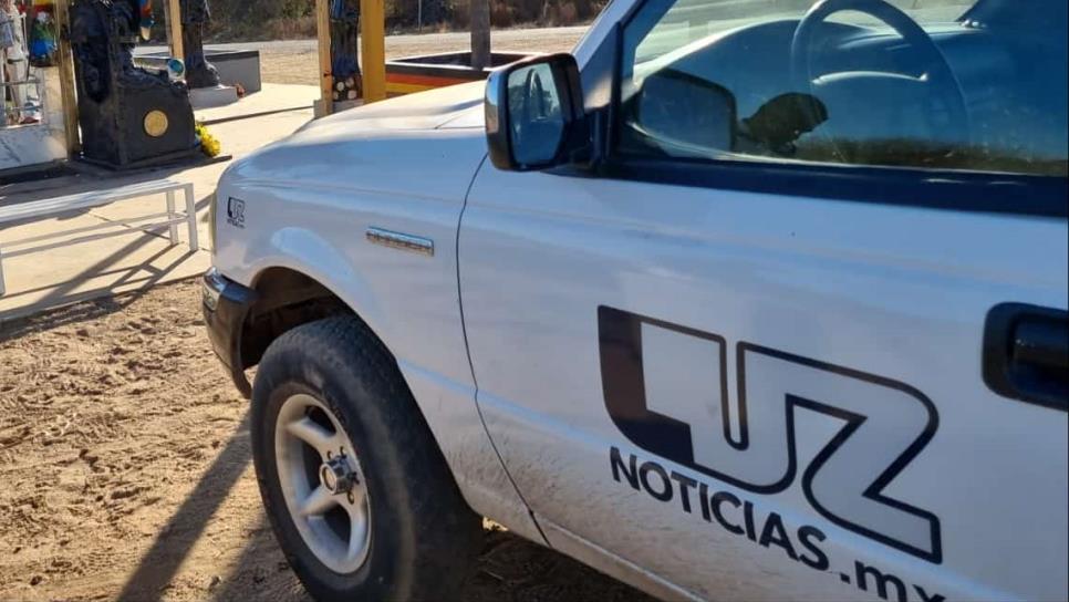 Grupo armado despoja camioneta a periodista de Luz Noticias