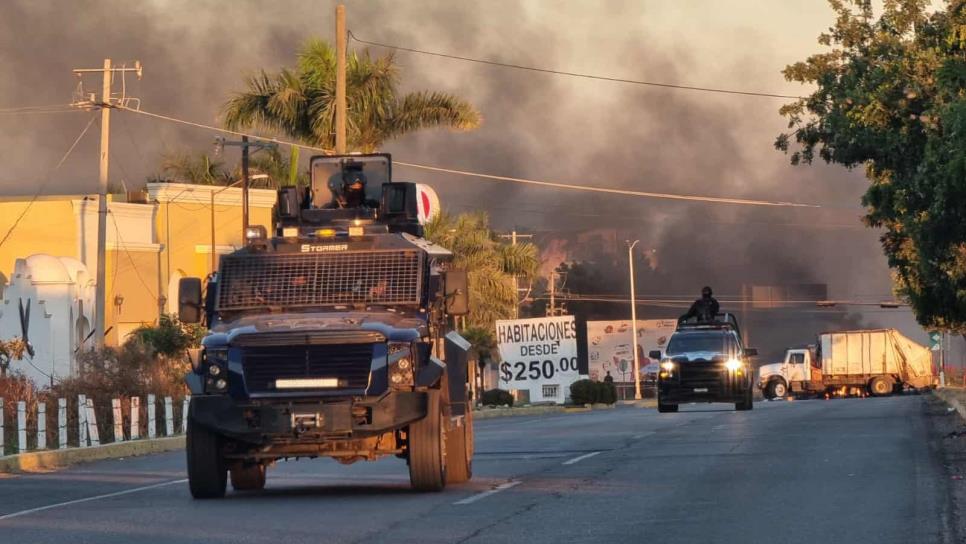 «Vete por favor, nos están tirando»: Así se viven enfrentamientos armados en Culiacán 
