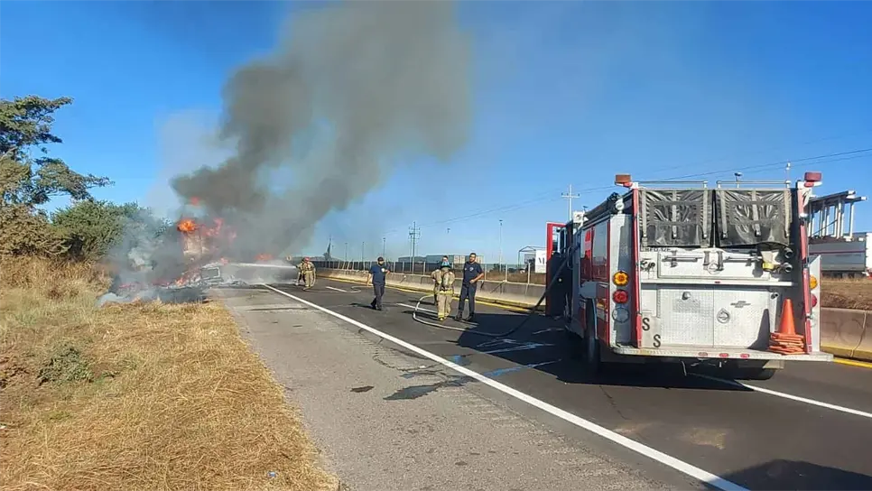 Ya se puede transitar por las carreteras de Sinaloa