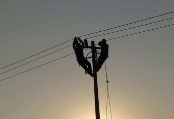 CFE restablece la energía eléctrica en Jesús María; ya tendrán agua y red telefónica