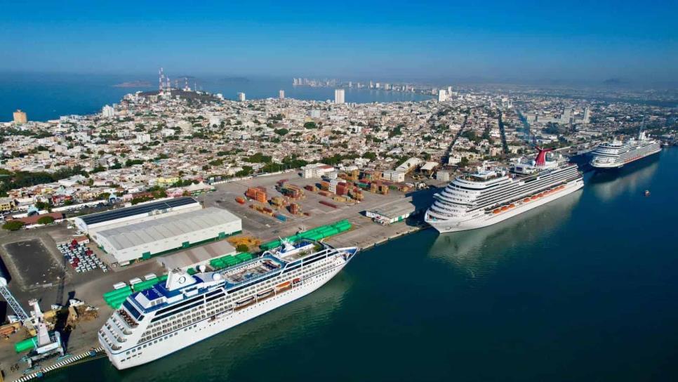 Arriban a Mazatlán más de 10 mil turistas en 3 cruceros