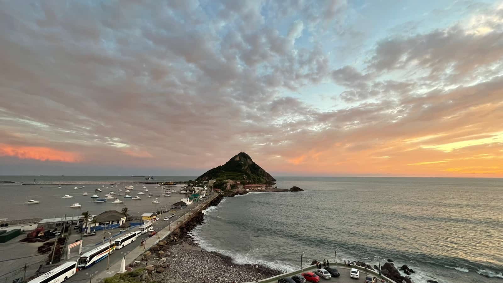 La tirolesa del Faro al Cerro del Vigía en Mazatlán es una realidad