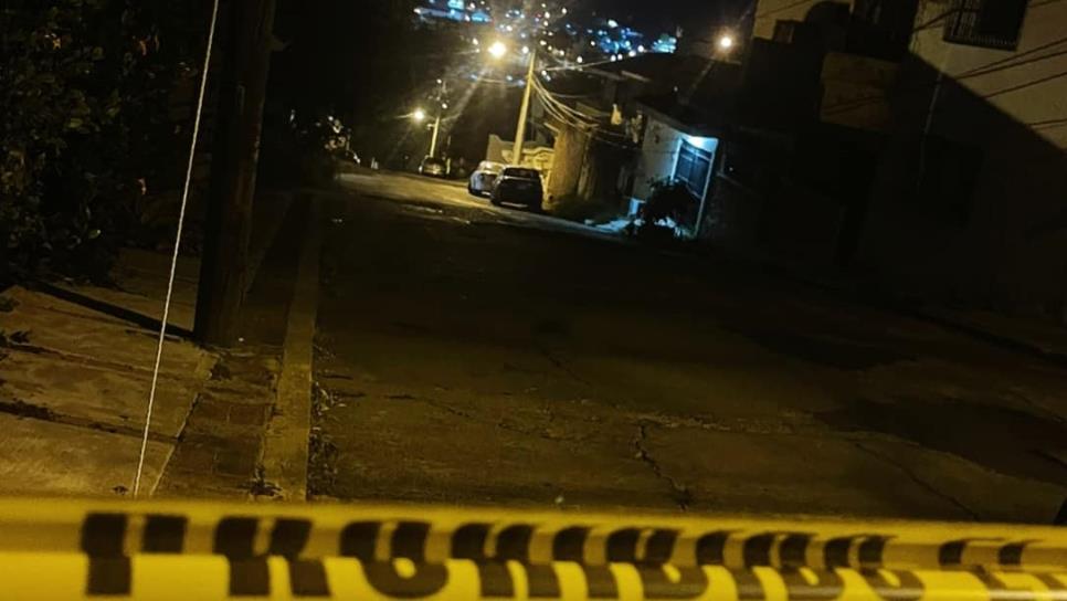 Localizan sin vida a chofer desaparecido en Mazatlán; estaba dentro de su vehículo