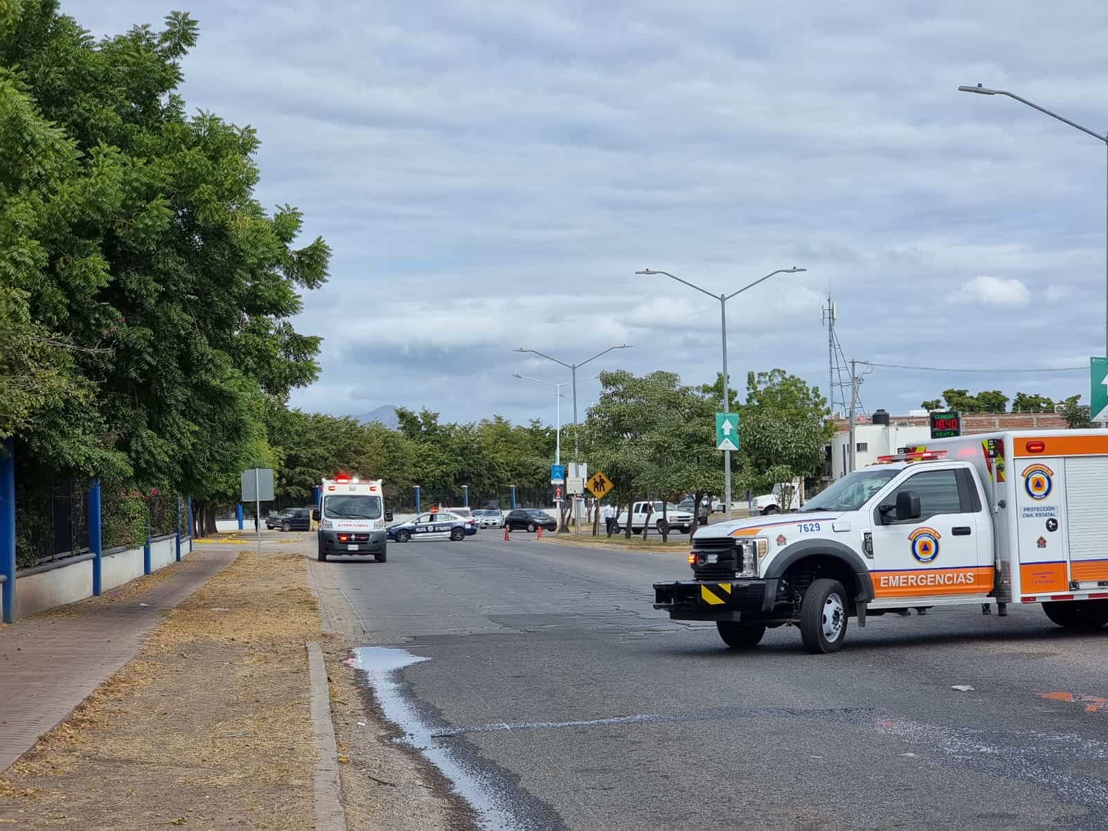 Alarma en colegio de Culiacán tras hallazgo de bidón a punto de explotar