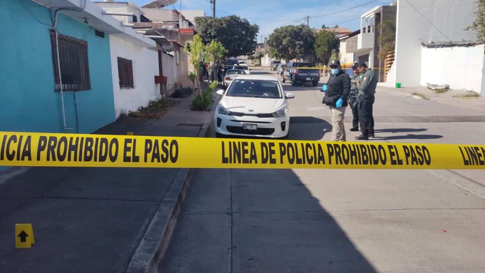 Localizan auto baleado en Culiacán, lo relacionan a ataque contra la GN