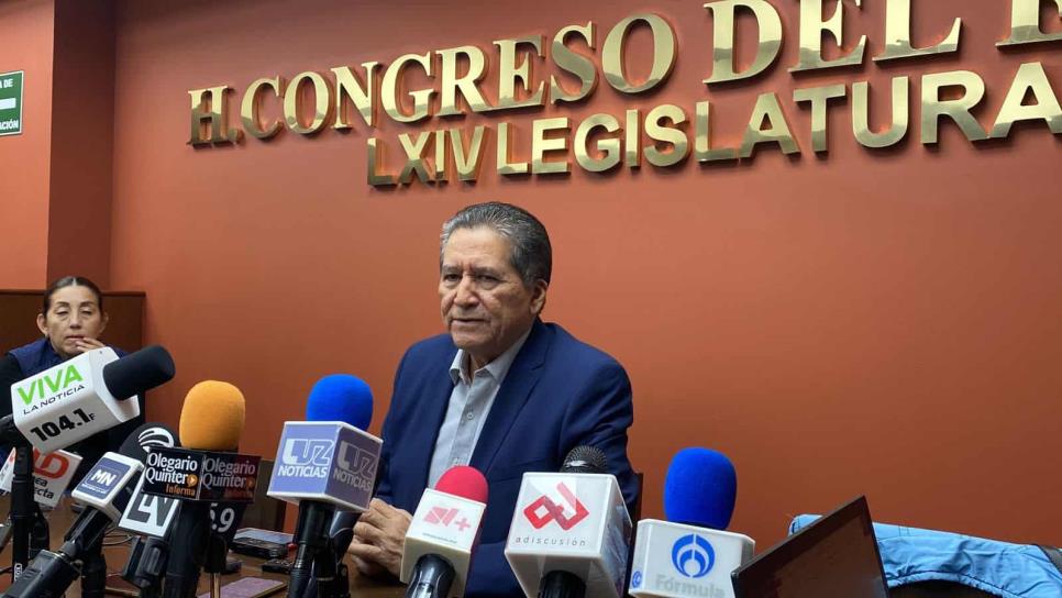 «Serénese, señor rector»: llama Feliciano Castro al rector de la UAS por posibles reformas a la Ley Orgánica 