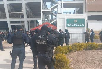 Tras estampida, refuerzan operativo de seguridad en el Chevron Park