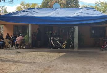 Funeraria se equivoca y entrega cuerpo equivocado; la familia se entera en pleno velorio