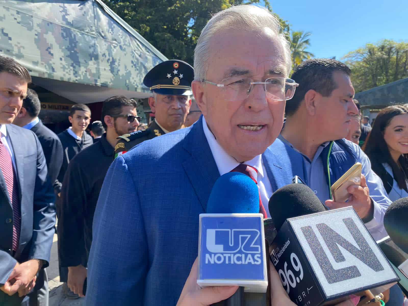 Sin denuncia, investigarán a policías de Culiacán: Rocha Moya