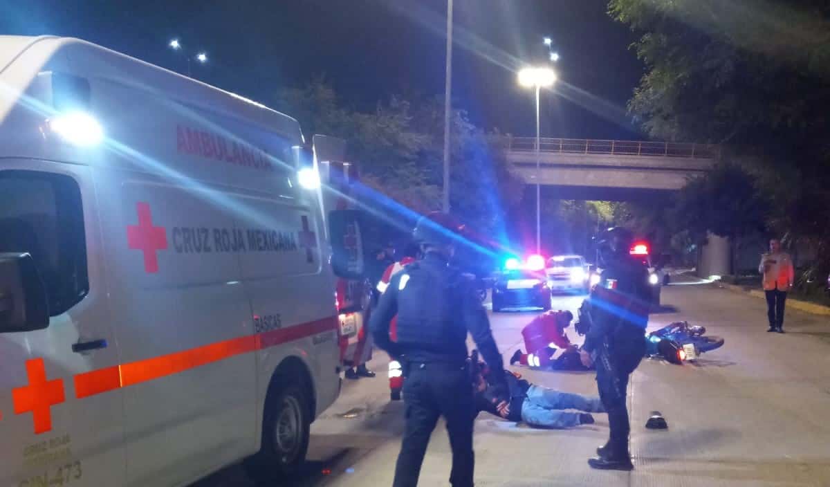 Cuatro lesionados en choque y salidas de camino en Guasave