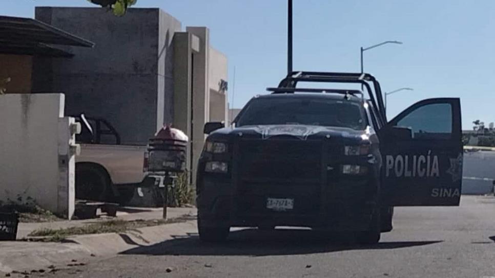 A mano armada despojan camioneta a cargo del Isife, en Culiacán