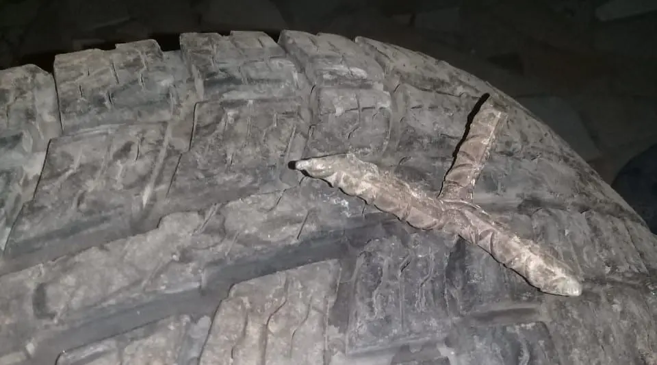 Advierten de «ponchallantas» por la Mochis - Ahome