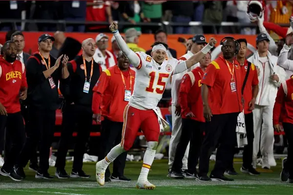 Los Chiefs consiguen su tercer Vince Lombardi; son campeones del Súper Bowl LVll Los Chiefs consiguen su tercer Vince Lombardi; son campeones del Súper Bowl LVll